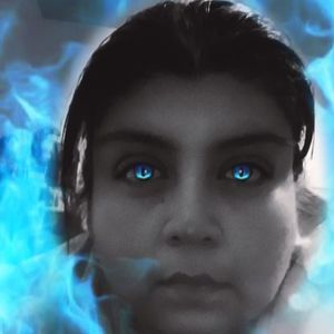 Meet your Posher, Jacqueline